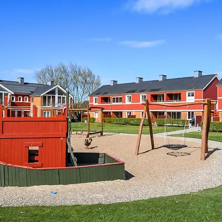 Hyggelig I Stueplan Med Internet I Sj583 Lejlighed *